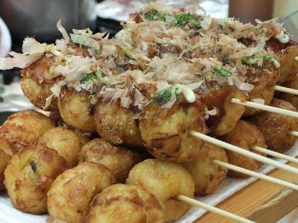 Bánh bạch tuộc Takoyaki ở Nhật Bản