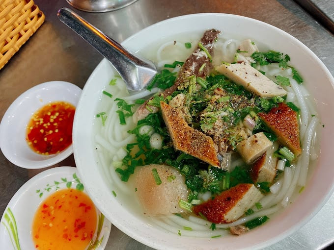 Bánh canh chả cá Phan Rang