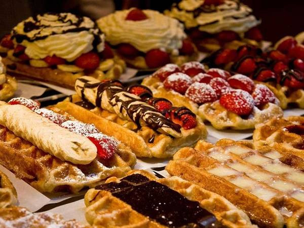 Bánh quế của Bỉ được phủ chocolate