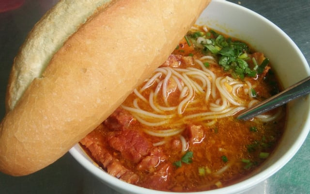 Bún cà ri - món ăn sáng hấp dẫn không thể bỏ lỡ