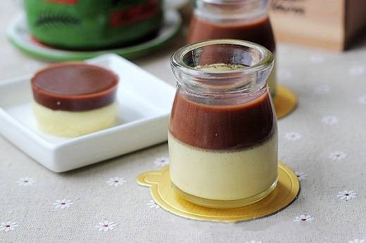 Món pudding sẽ dễ dàng “chinh phục” được bạn ngay từ muỗng đầu tiên.