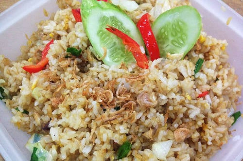 Nasi goreng (Cơm chiên)