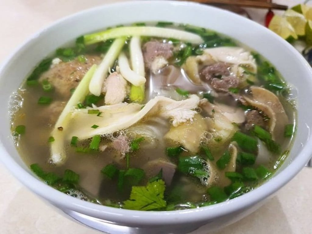 Phở Gà Tráng Kìm