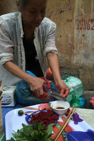 Sứa bà Ngữ - một trong những địa điểm nổi tiếng ăn sứa ở Hà Nội.